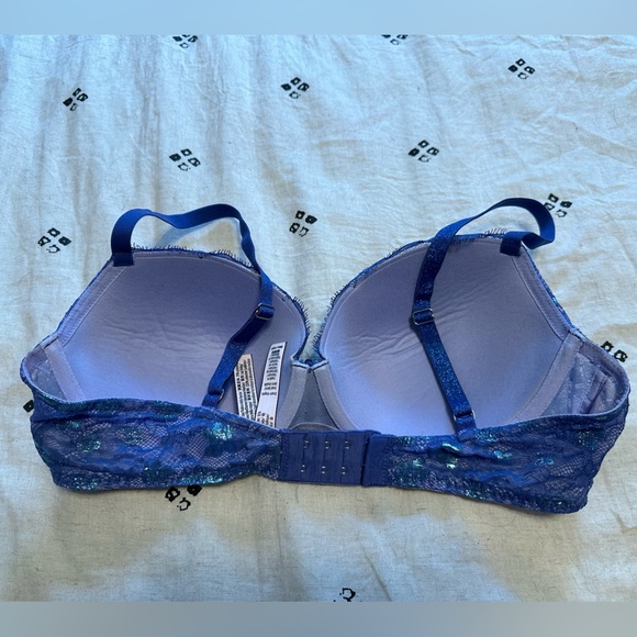 Victoria’s Secret Dream Angels Lined Demi - Picture 2 of 3